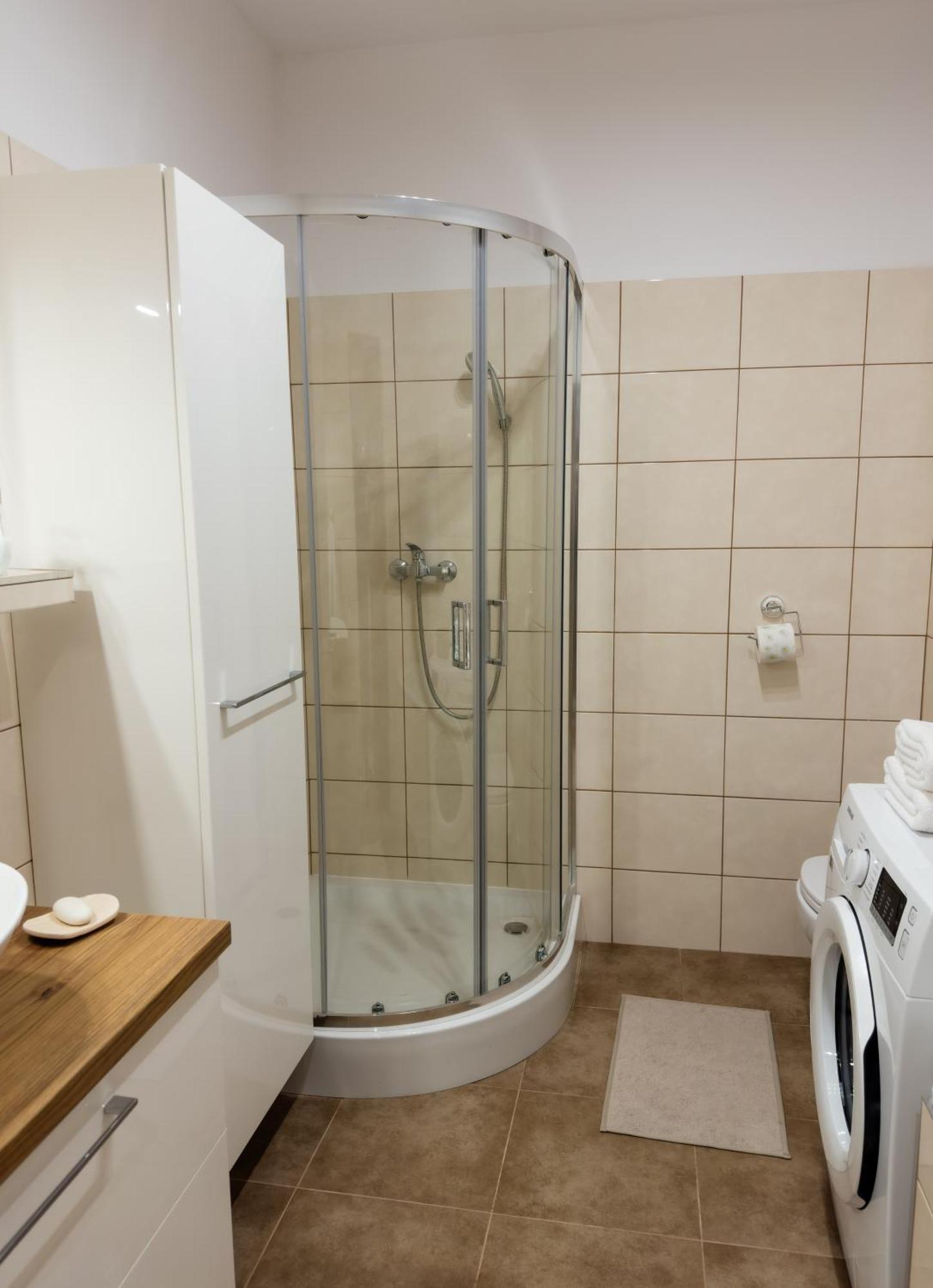 Darex Centrum Apartment *